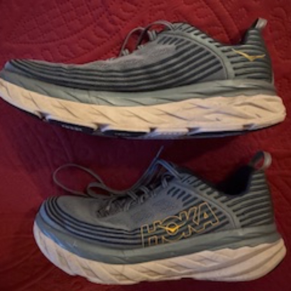 Hoka, gray blue Bondi 6, 12.5 wide. Great Condition.